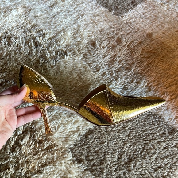 A.W.A.K.E MODE Metallic Gold Textured Cut Out Pumps - Size 39.5 - Made in Italy - Picture 11 of 13